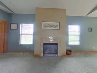 living-room-fireplace-before-remodel