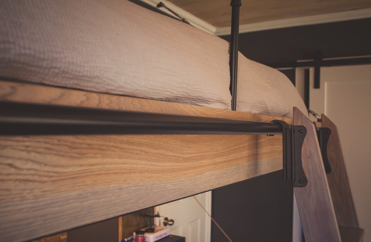 loft-bed-with-wood-ladder-detail-omaha-ne-optimized