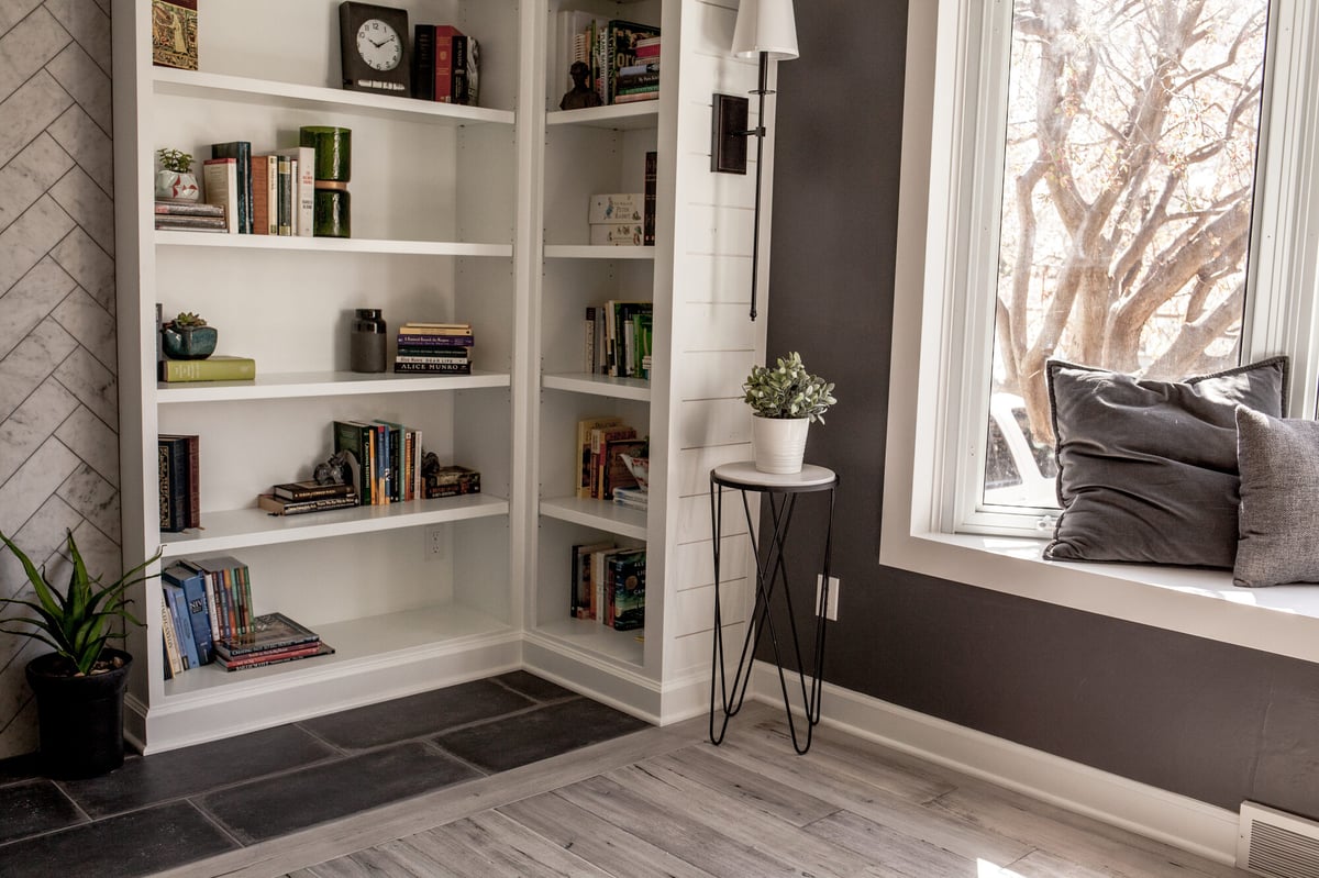 built-in-bookshelves-with-window-seat-corner-omaha-ne-optimized