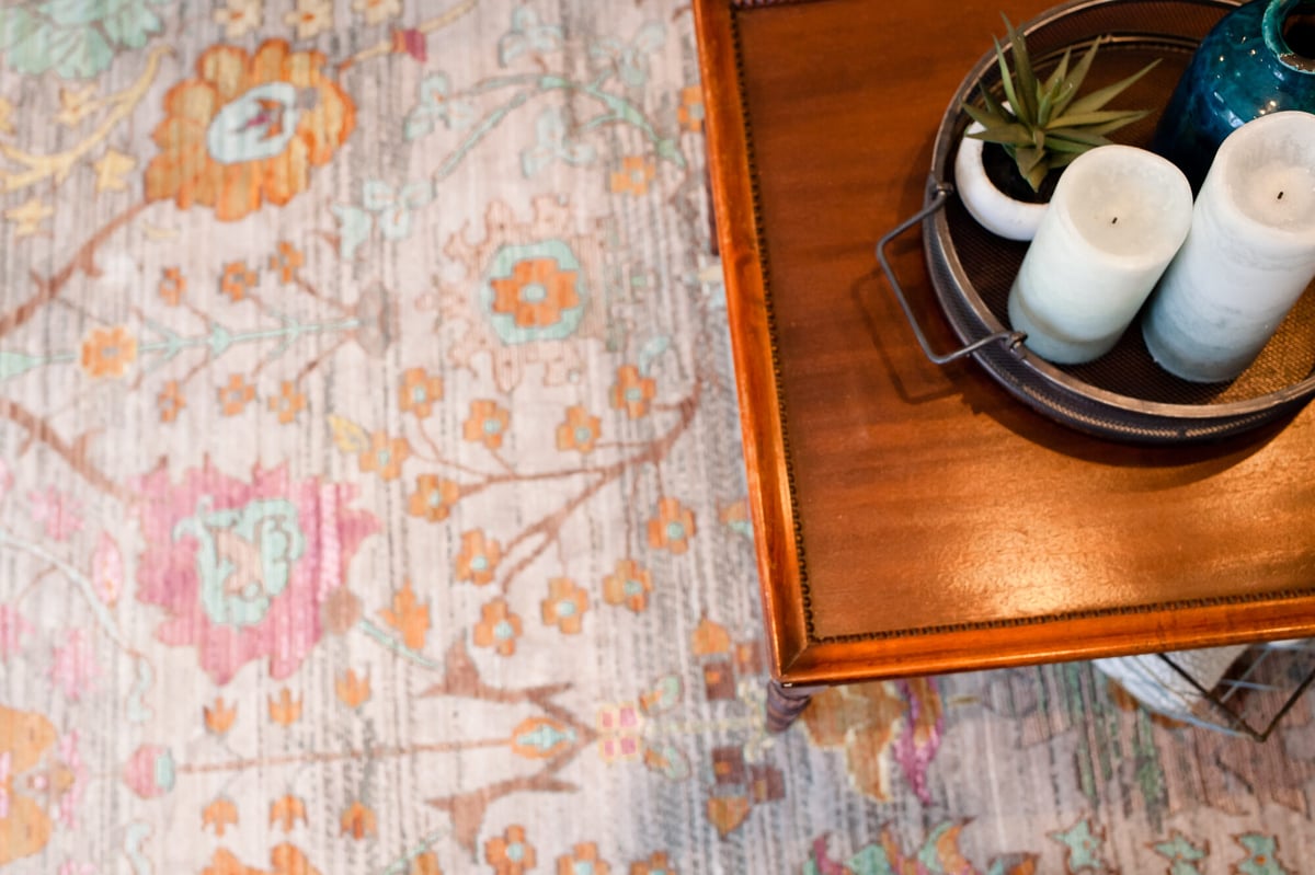 patterned-rug-detail-with-coffee-table-tray-omaha-ne-optimized