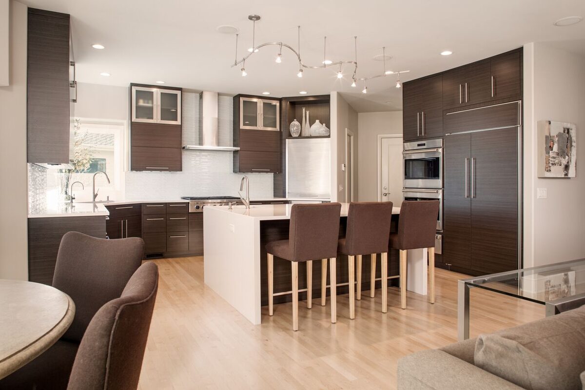 kitchen-island-with-white-countertop-and-dining-area-omaha-ne-optimized