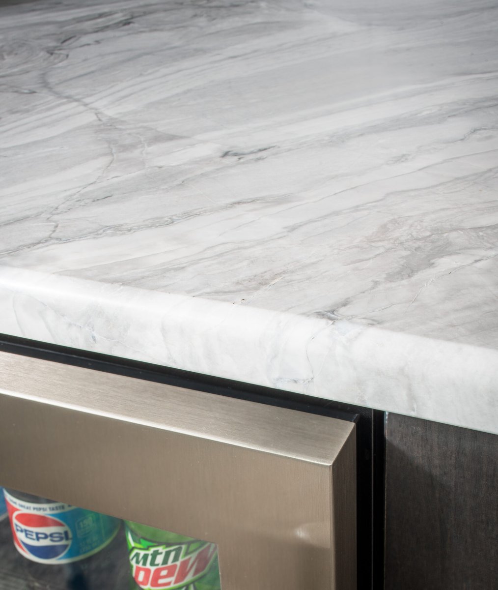 marble-countertop-with-mini-fridge-detail-council-bluffs-ia-optimized